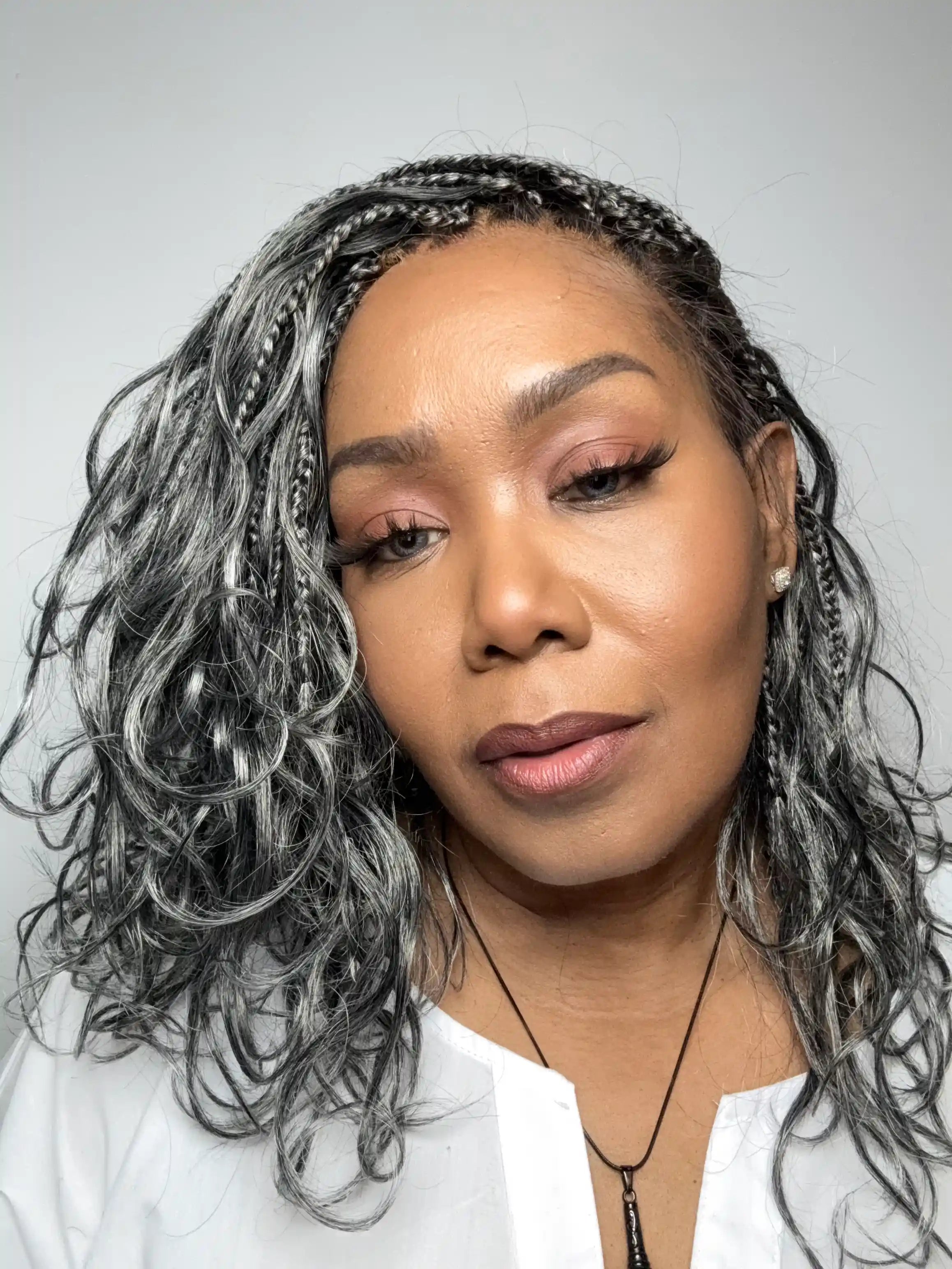 Michelle 18" - JALIZA Slip-On™ Salt & Pepper Body Wave Boho Box Braided Wig