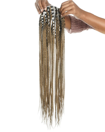 JALIZA braids topper honey blond color